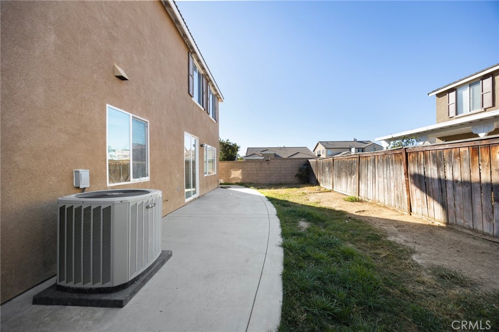 1602 Alberhill Street