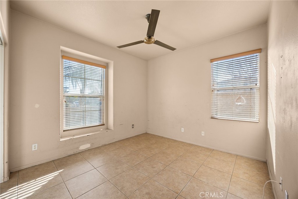 1602 Alberhill Street