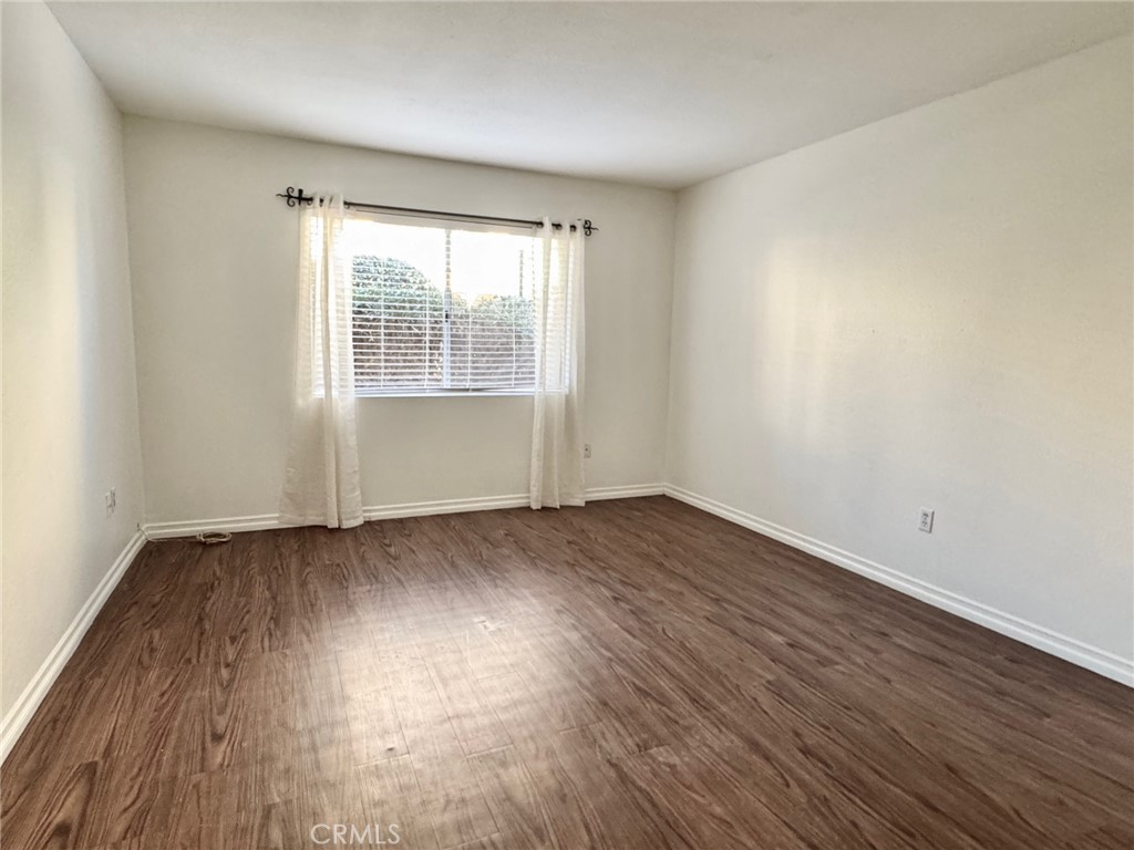 6600 Warner Avenue 115