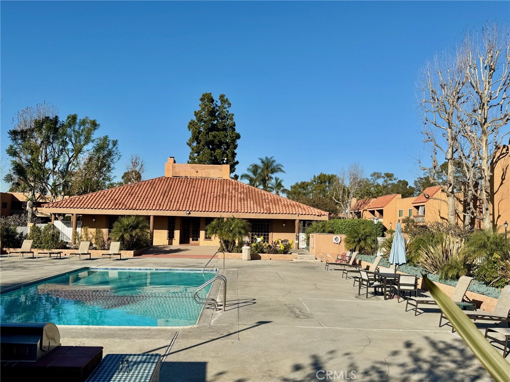 6600 Warner Avenue 115