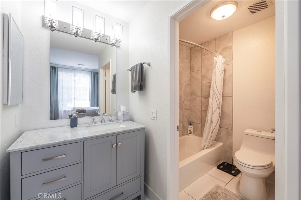 26013 Atherton Avenue 46