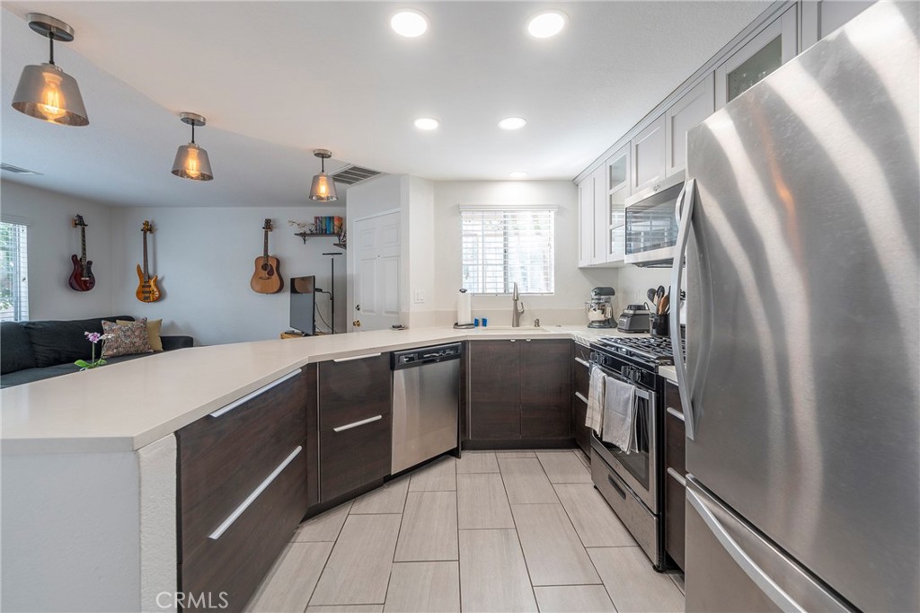 26013 Atherton Avenue 46