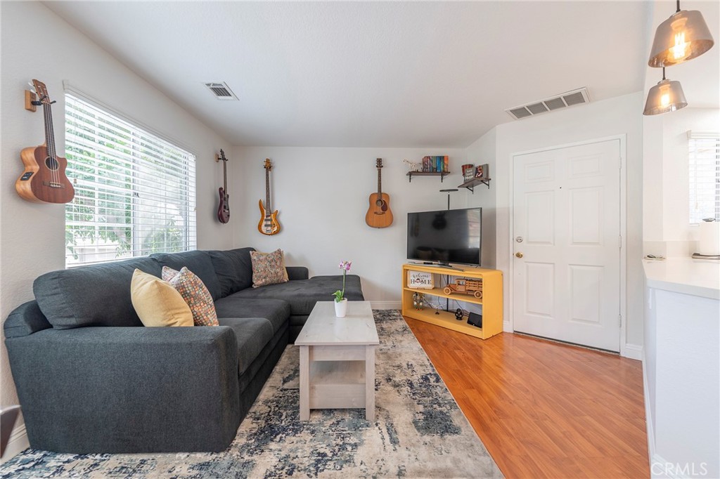 26013 Atherton Avenue 46