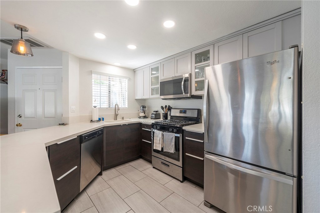 26013 Atherton Avenue 46