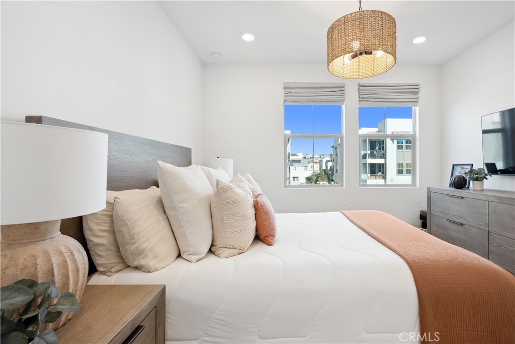 1100 Lasso Way 201