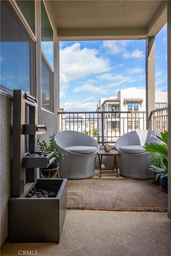 1100 Lasso Way 201