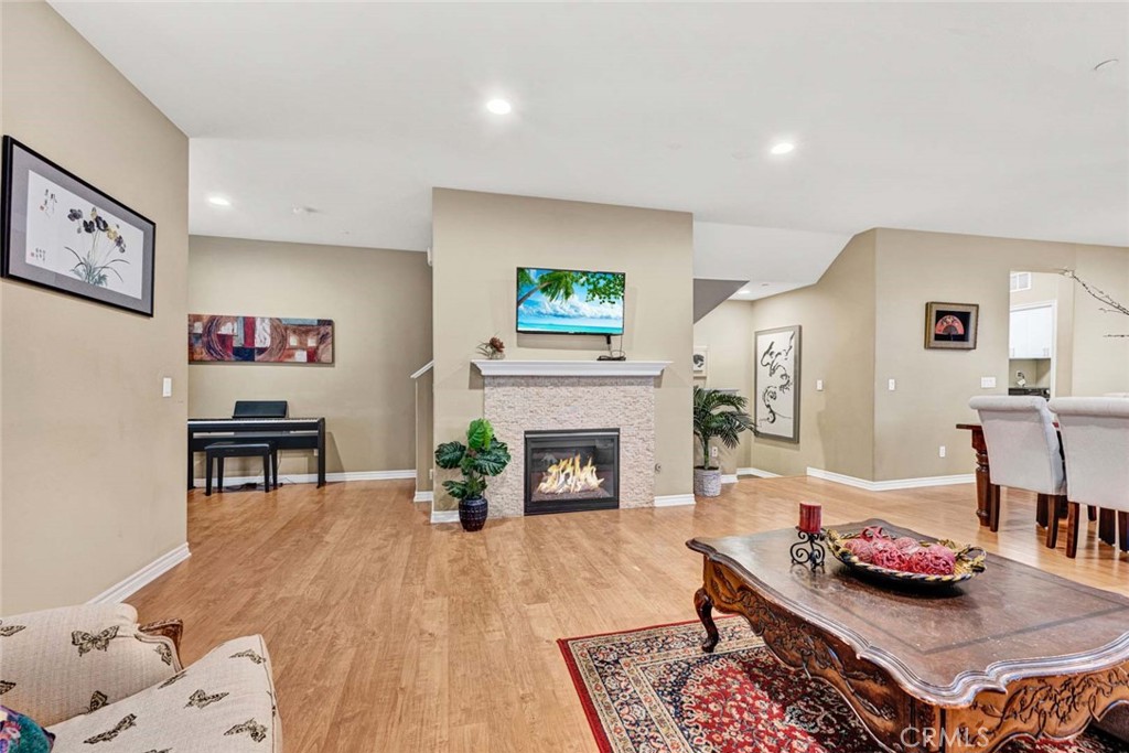 13084 Mendocino Lane 27