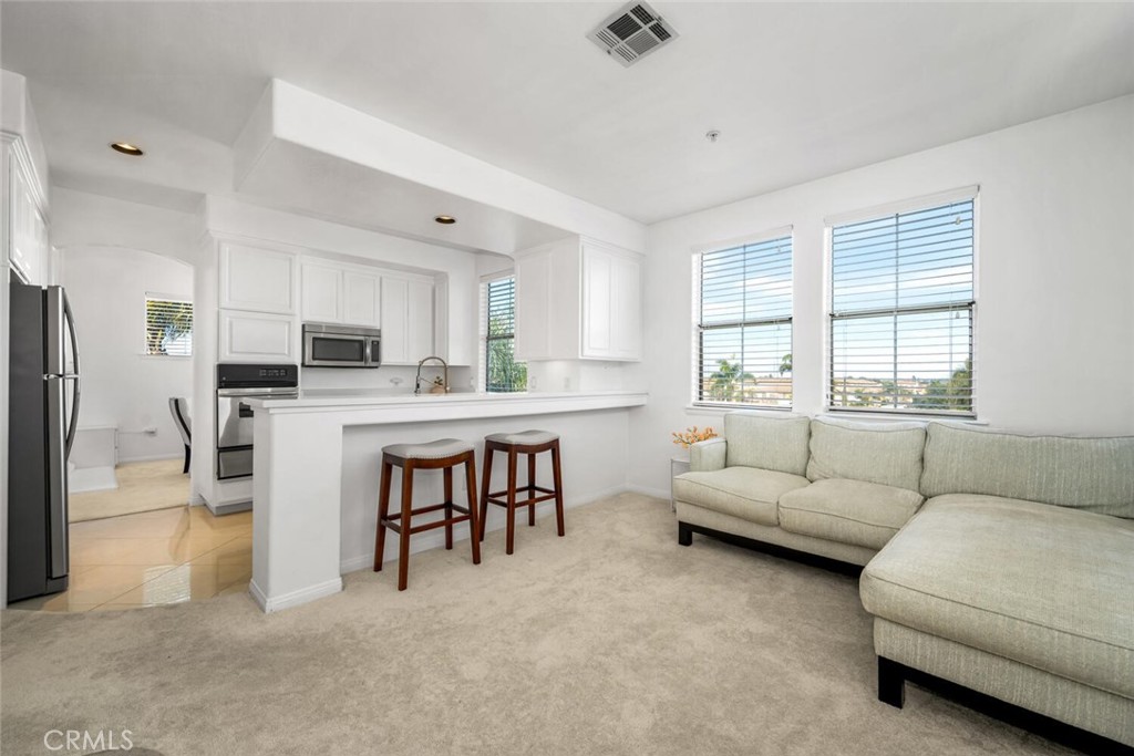 5142 Warner Avenue 312