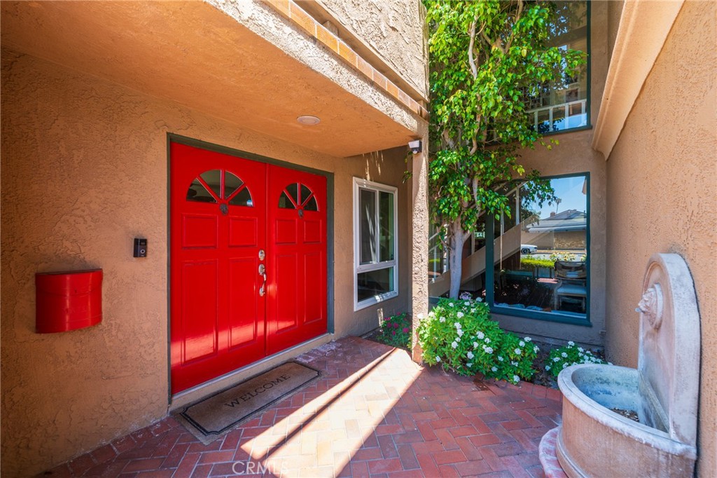 19752 Westwinds Lane