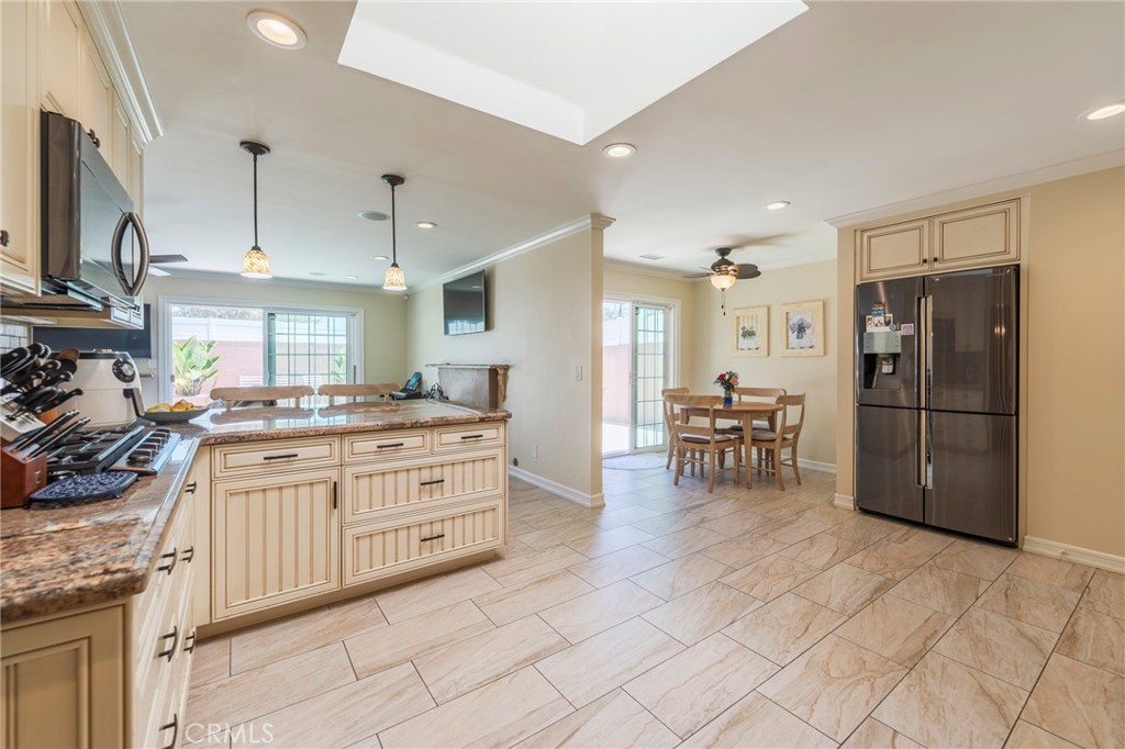 19752 Westwinds Lane