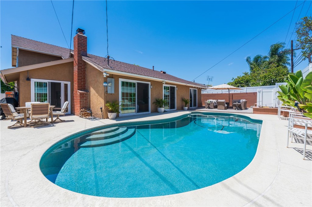 19752 Westwinds Lane