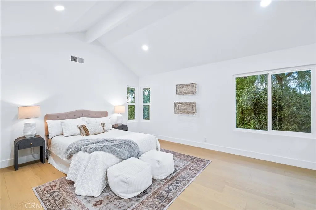 28675 Mira Vista