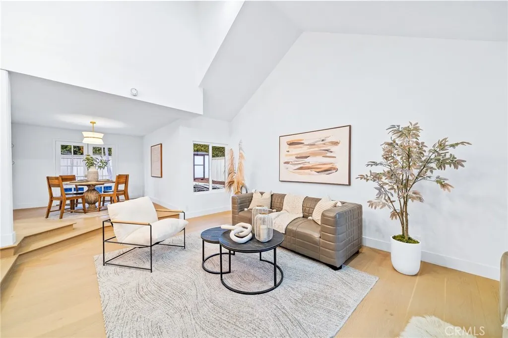 28675 Mira Vista