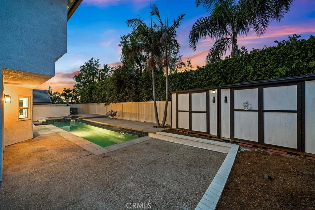 28675 Mira Vista