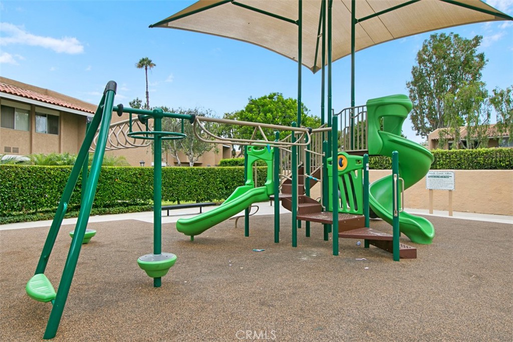 1101 W Macarthur Boulevard 304