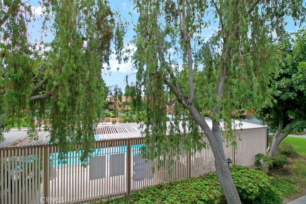 1101 W Macarthur Boulevard 304