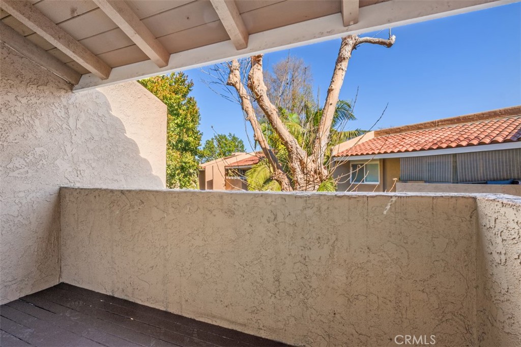 1101 W Macarthur Boulevard 304