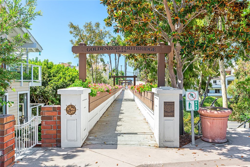 2720 Bayside Drive A