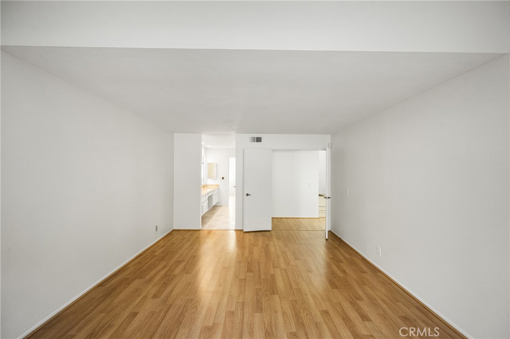 24681 Creekview Drive