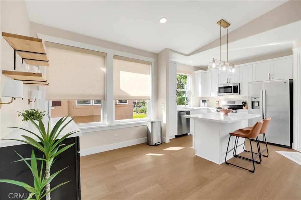 1005 S Gibraltar Avenue