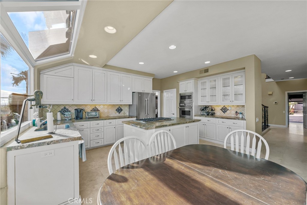 26622 White Oaks Drive