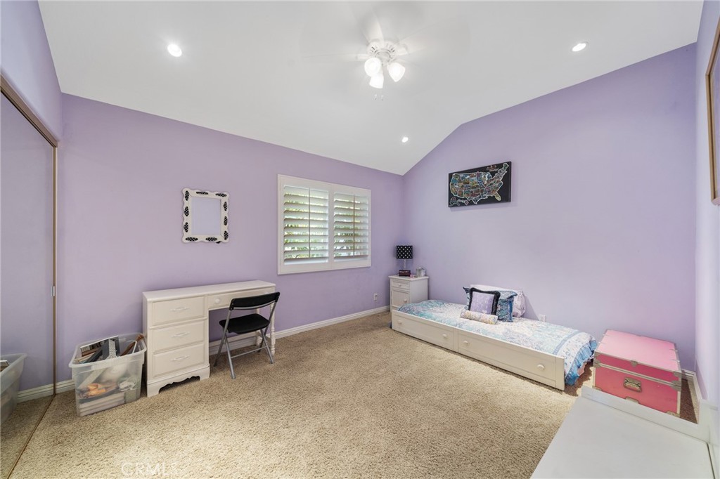 26622 White Oaks Drive