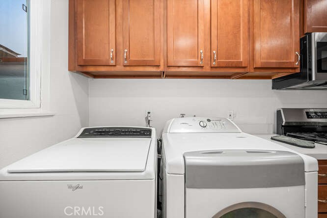 1964 W Glenoaks Avenue C