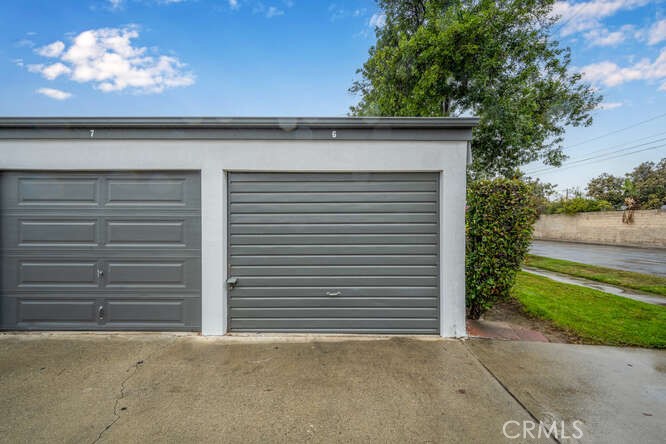 1964 W Glenoaks Avenue C