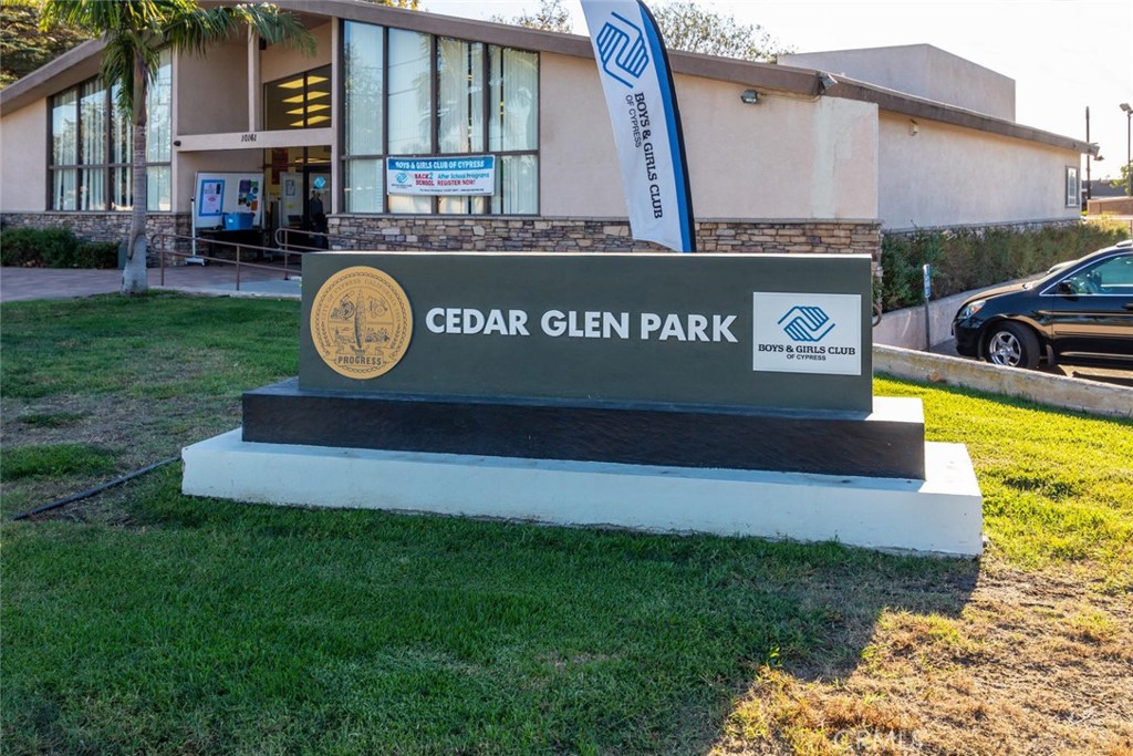 9066 Candlestick Lane