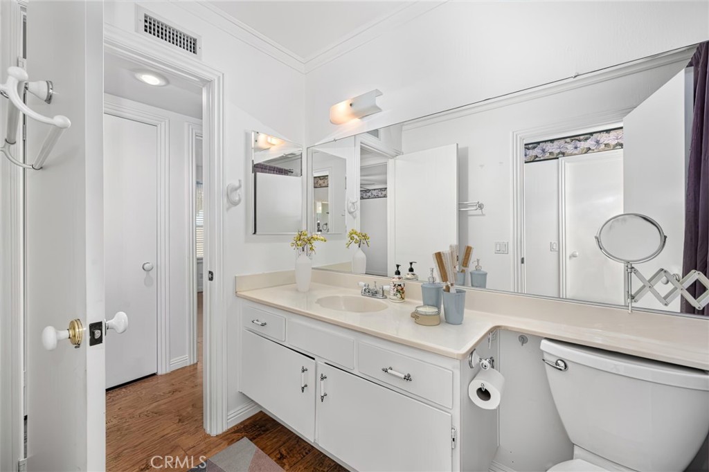 9066 Candlestick Lane