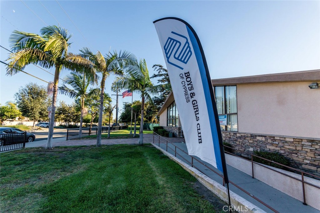 9066 Candlestick Lane