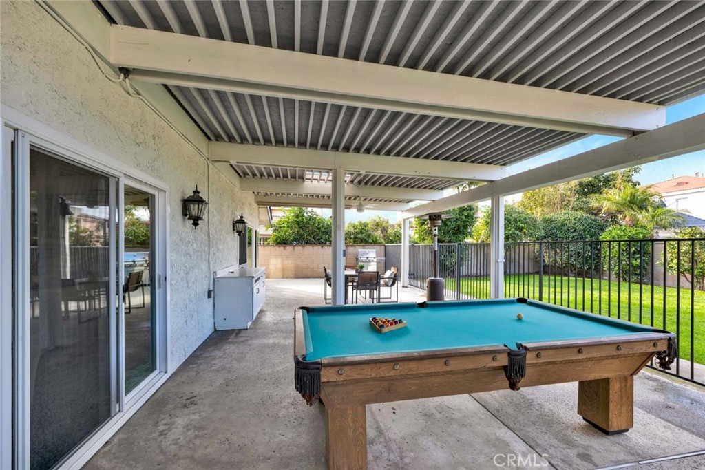 10411 Calle Independencia