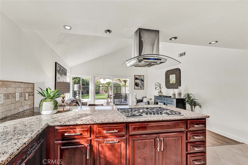 10411 Calle Independencia