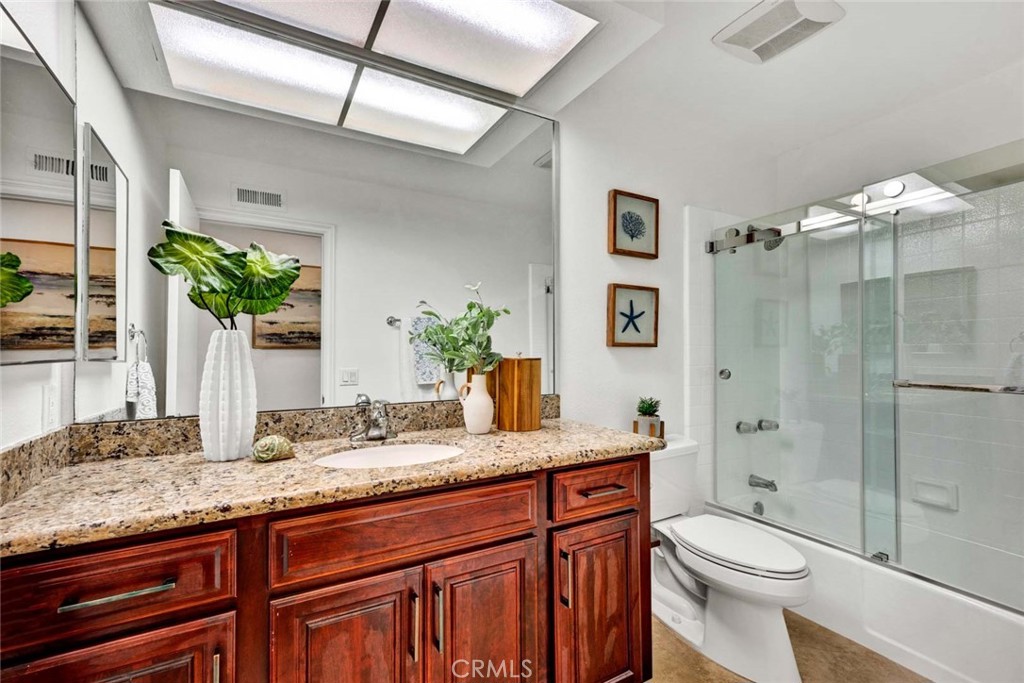 10411 Calle Independencia