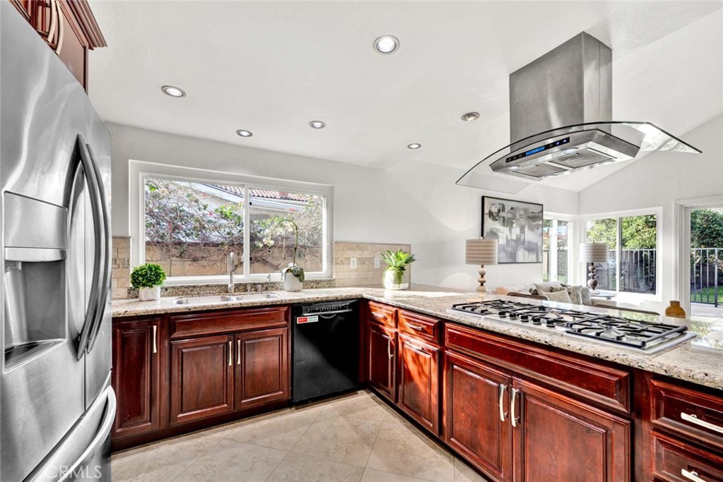 10411 Calle Independencia