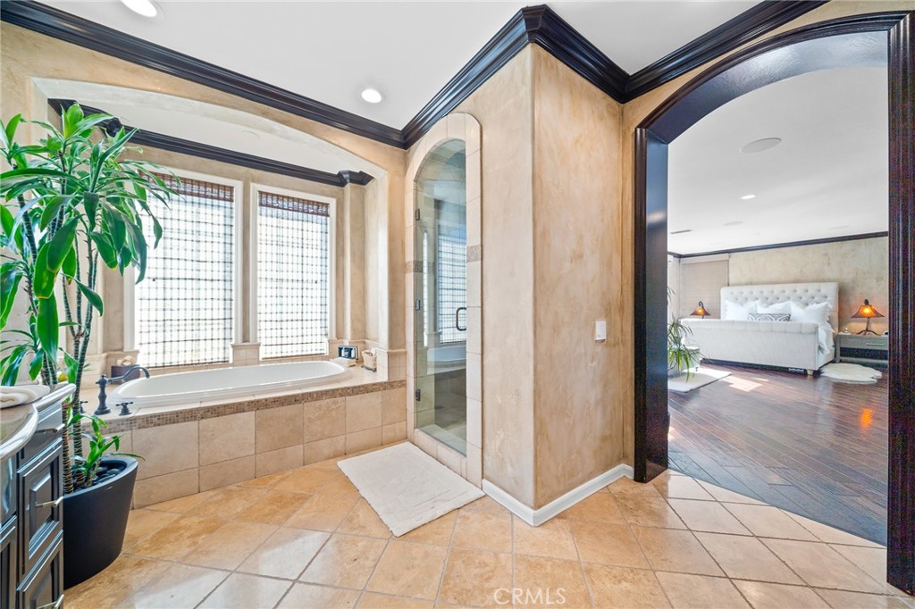 5676 Ocean Terrace Drive