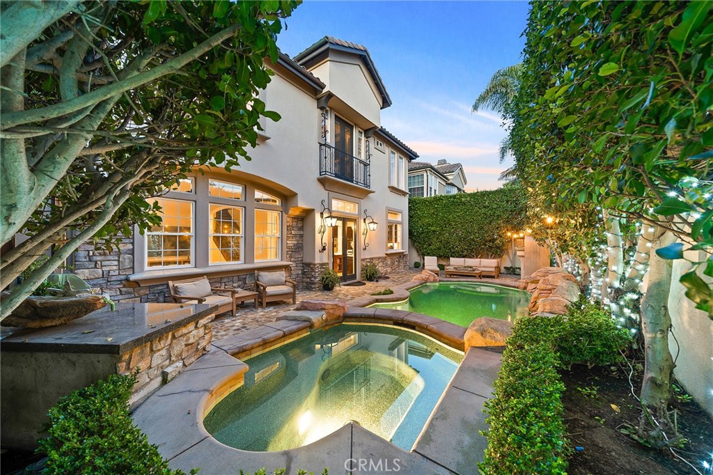 5676 Ocean Terrace Drive