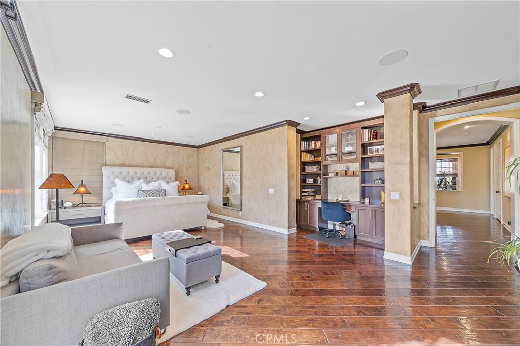 5676 Ocean Terrace Drive