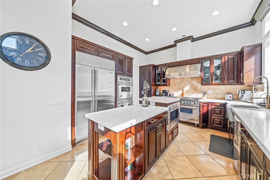 5676 Ocean Terrace Drive