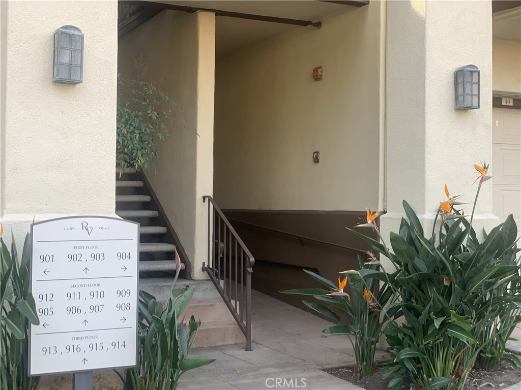 2960 Champion Way 903