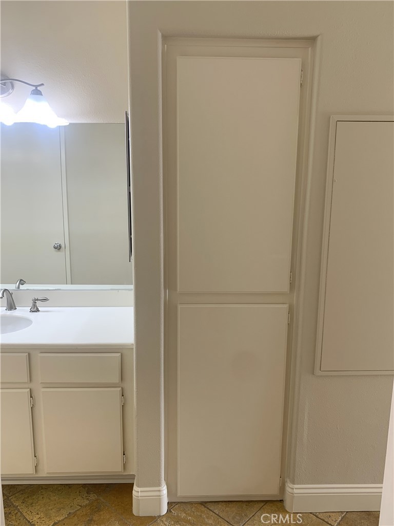 2960 Champion Way 903