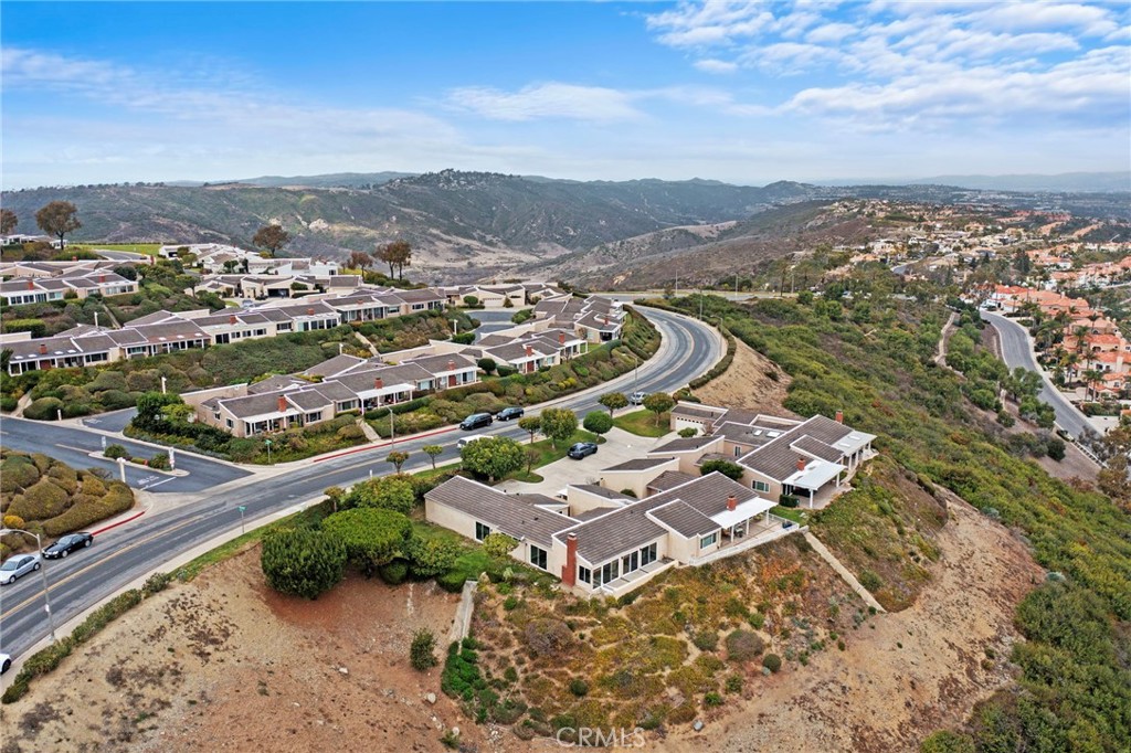 31002 Flying Cloud Drive