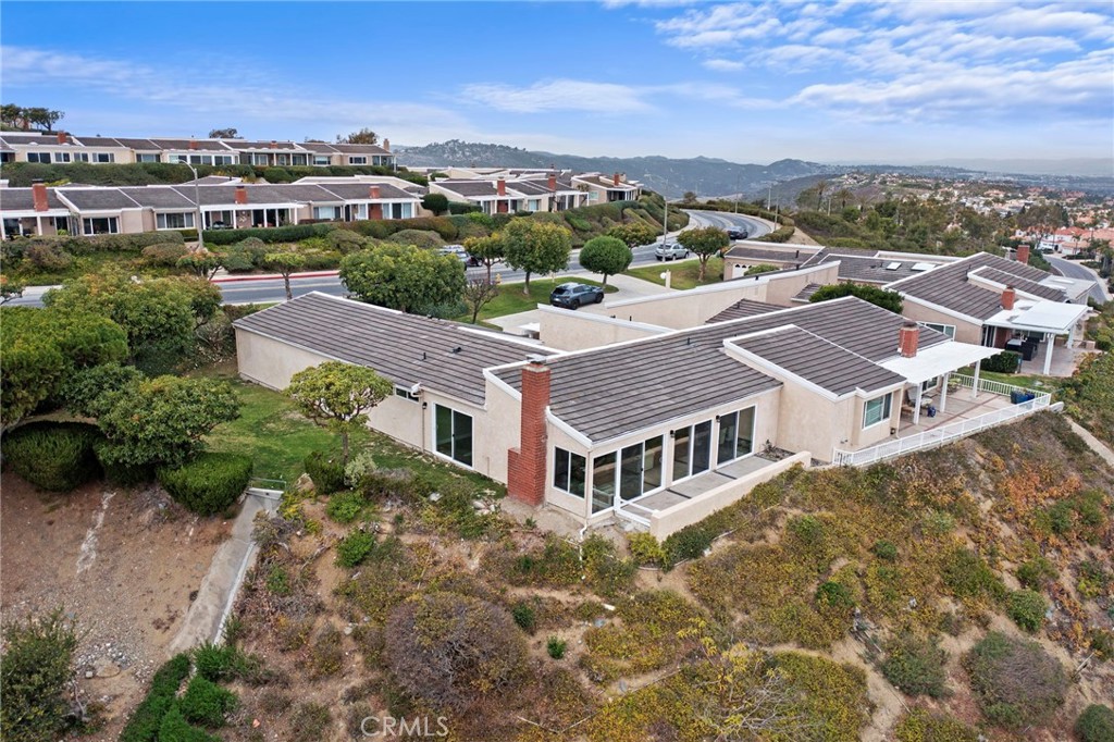 31002 Flying Cloud Drive