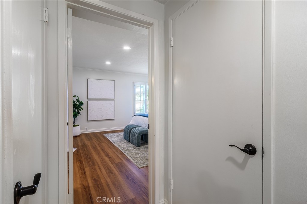 2516 University Drive