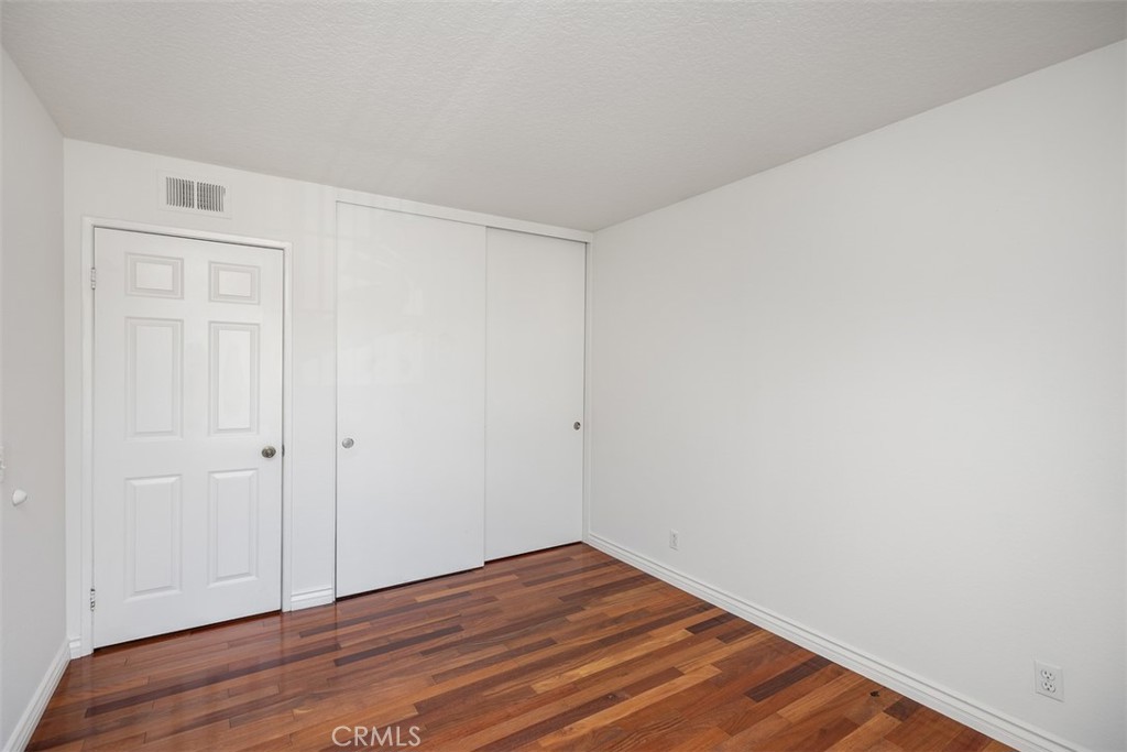 24872 Via Sonoma