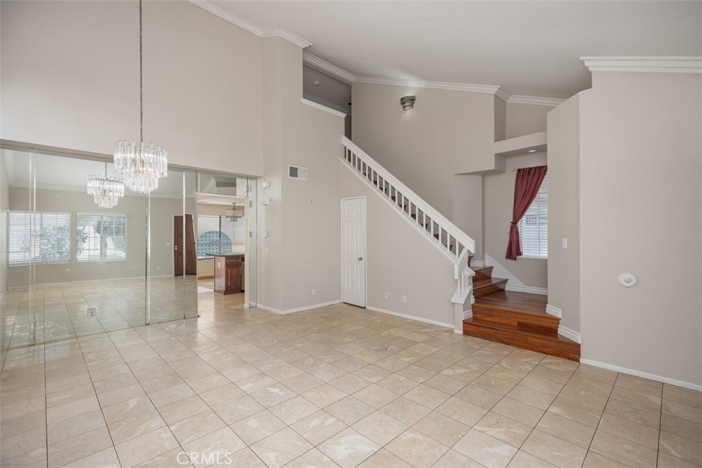 24872 Via Sonoma
