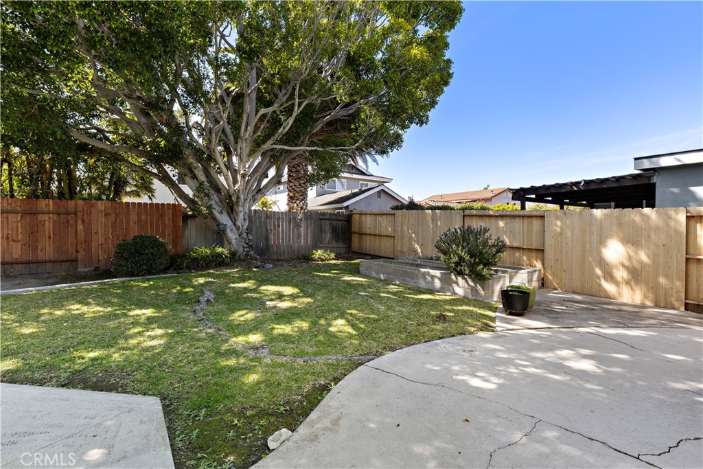 17361 Wild Rose Lane