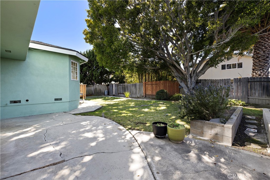 17361 Wild Rose Lane