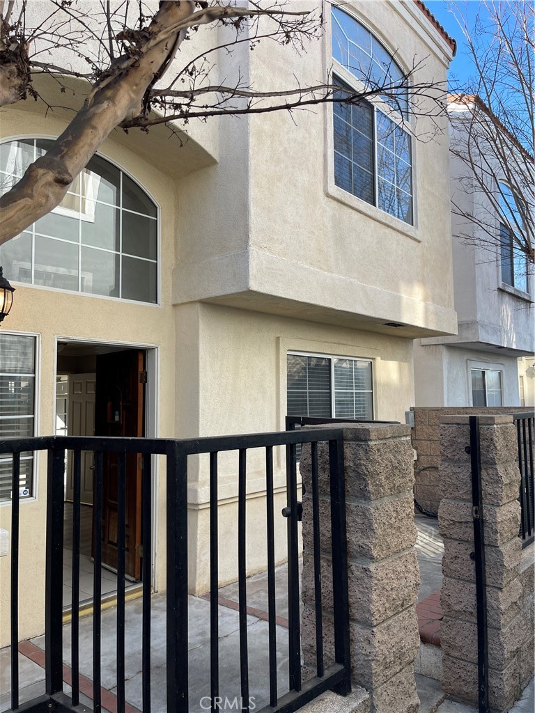 11395 Sherwood Drive