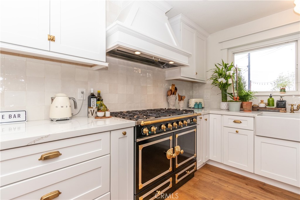 1507 E Sunview Drive